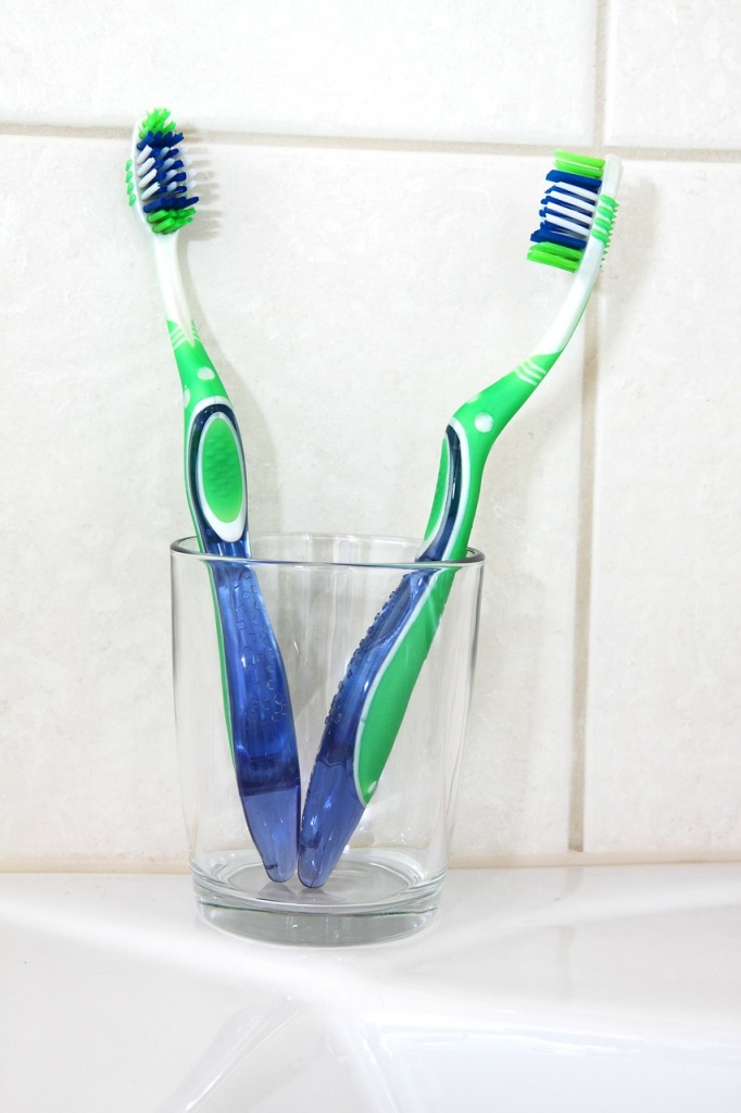 toothbrush, toothbrushes, history of toothbrushes
